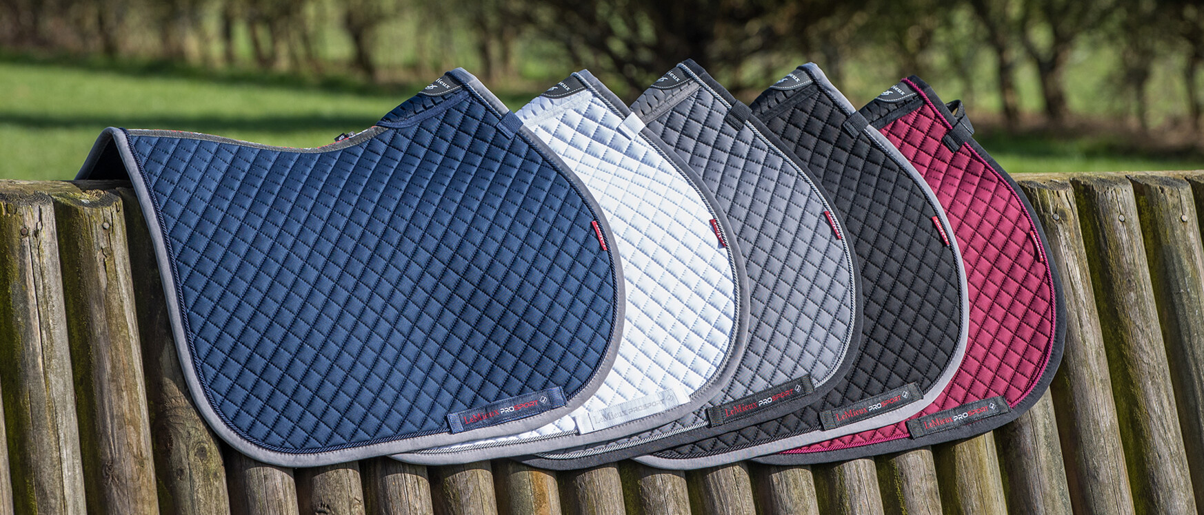 Jumping Saddle Pads Comfortable and Durable LeMieux
