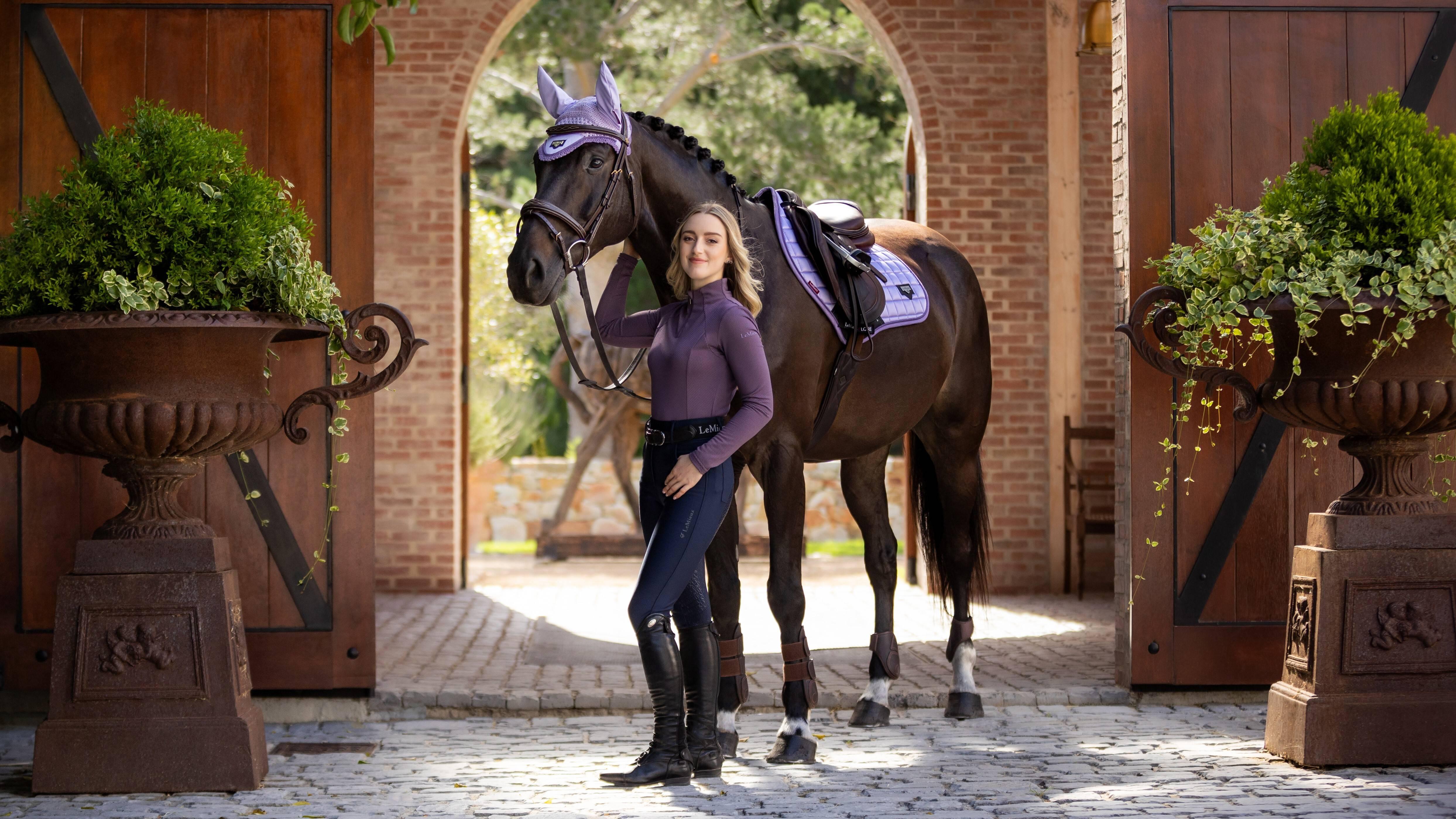 Loire Classic Close Contact Square Wisteria Saddle Pads