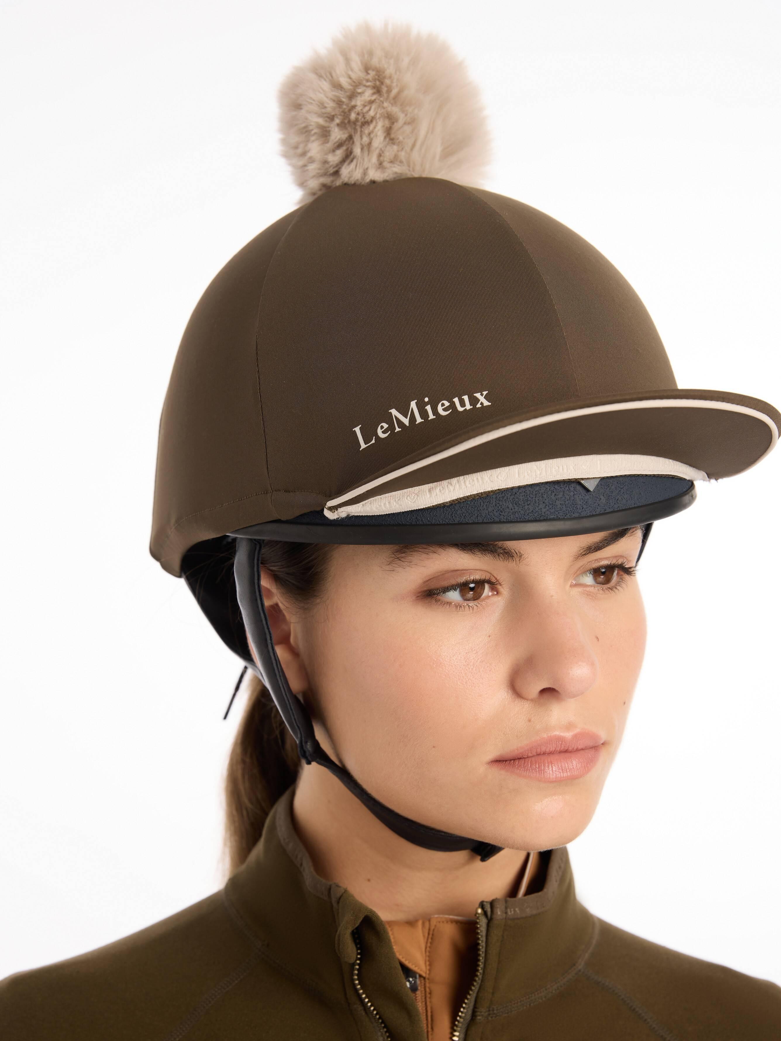 Chapeau Lemieux En Soie Verte – Couvre-chef D’équitation, Occasion
