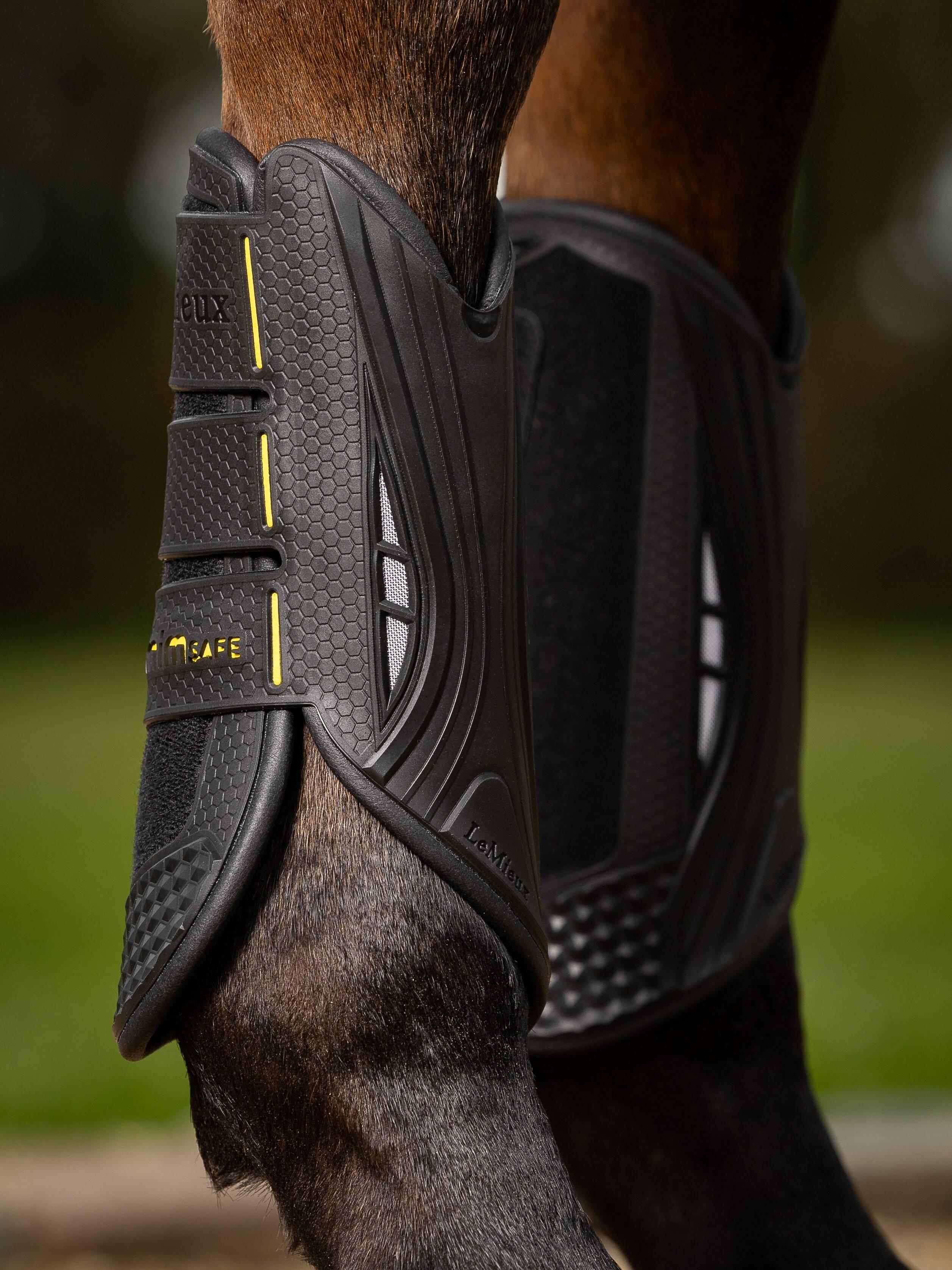 MIMsafe XC Boot Front Black Horse