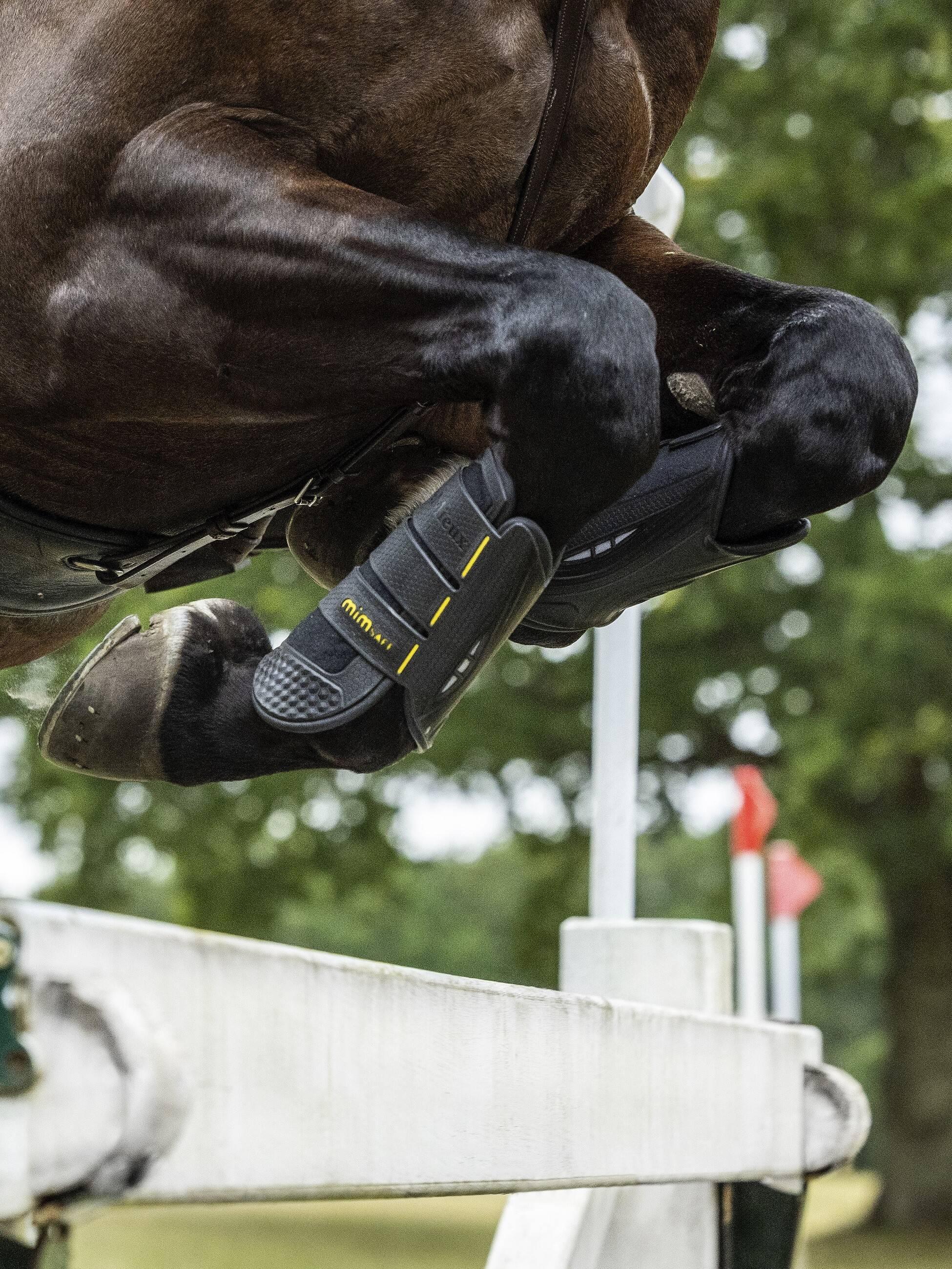 MIMsafe XC Boot Front Black Horse