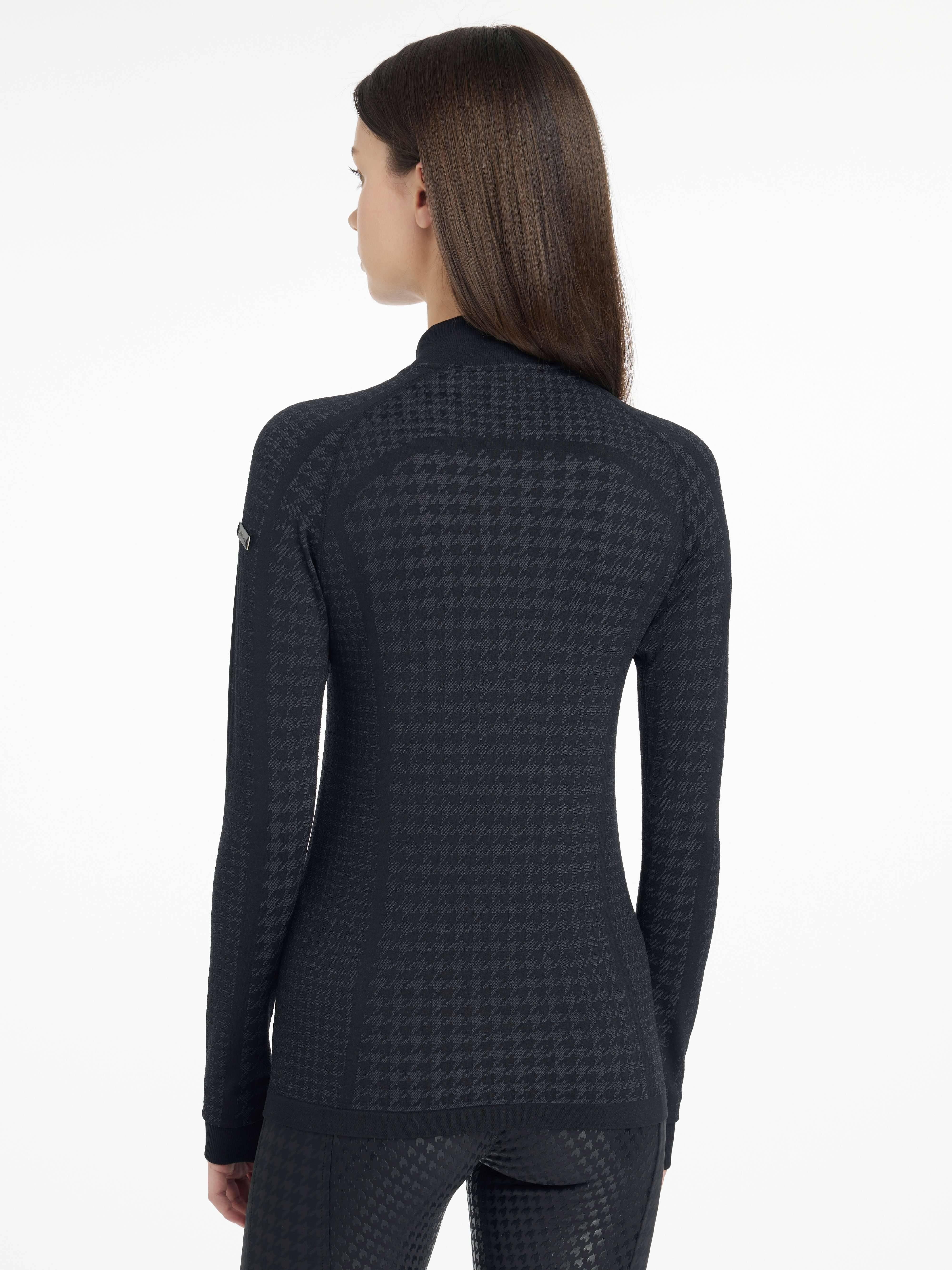Aspen Houndstooth Quarter Zip Top Clothing